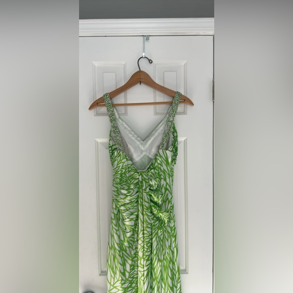 Size 5/6 Green & White long Dress - Picture 4 of 5
